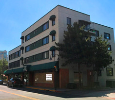 248 W 1st St in Reno, NV - Foto de edificio - Building Photo