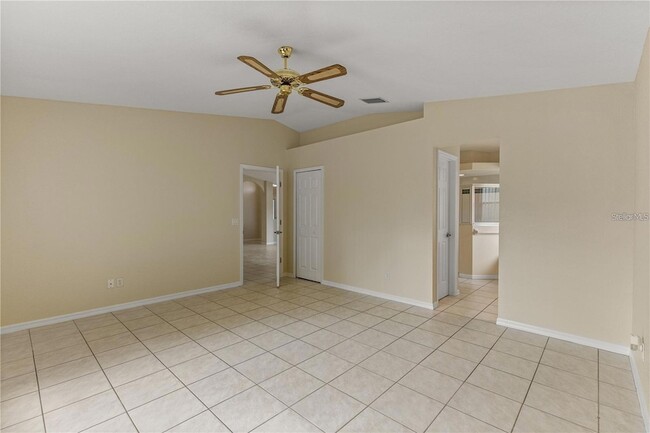 3915 Fonsica Ave in North Port, FL - Building Photo - Building Photo