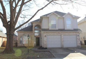 2232 Chasefield Dr in Plano, TX - Building Photo