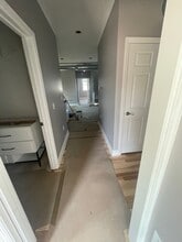 1231 Pennsylvania Ave, Unit Floor-2 in Monaca, PA - Foto de edificio - Building Photo