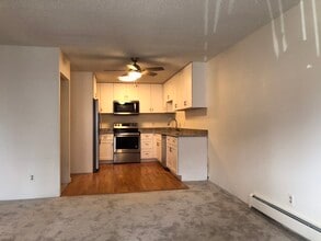 6980 E Girard Ave in Denver, CO - Building Photo - Building Photo