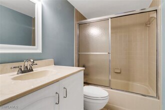 4556 Andover Way in Naples, FL - Building Photo - Building Photo