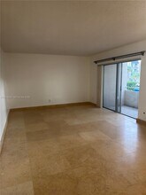 7757 SW 86th St in Miami, FL - Building Photo - Building Photo