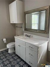 244 Lake Ridge Dr in Seguin, TX - Building Photo - Building Photo