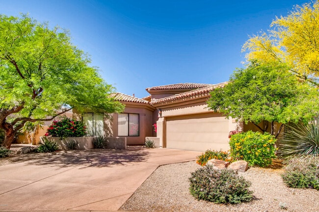 property at 11015 E Desert Vista Dr