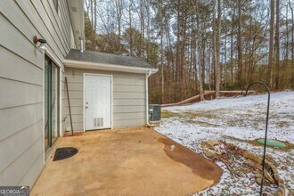 131 Valleywood Rd in Tyrone, GA - Building Photo - Building Photo