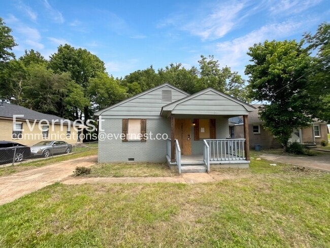 property at 362 Hewlett Rd