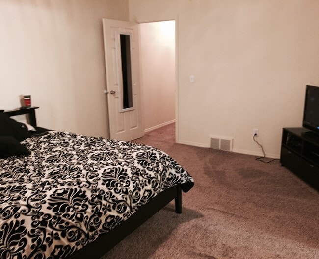 4210 E 2nd Ave in Post Falls, ID - Building Photo - Building Photo