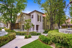 23434 Abbey Glen Pl in Santa Clarita, CA - Building Photo