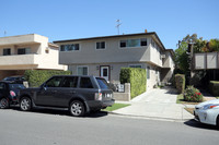 834 S Holt Ave in Los Angeles, CA - Foto de edificio - Building Photo