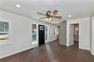 23984 Straight Way in Crestline, CA - Building Photo - Building Photo