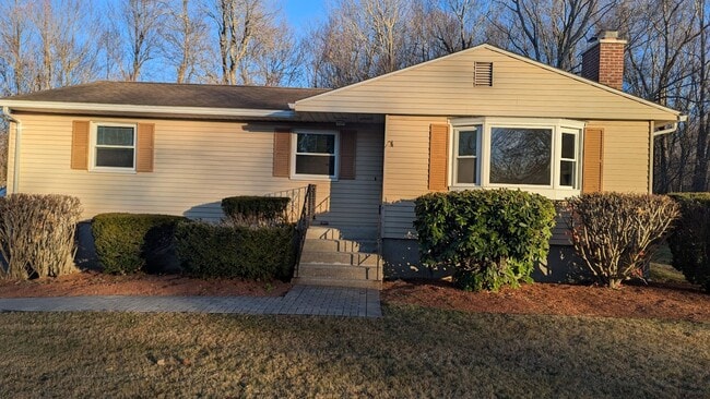 property at 6 Old Meetinghouse Rd