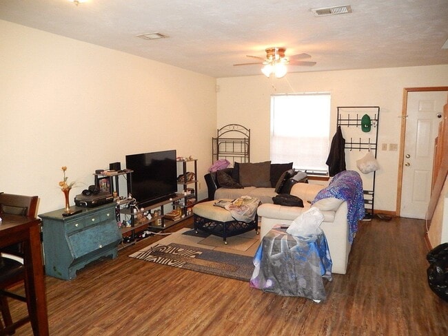 2303 Hartsfield Way in Tallahassee, FL - Building Photo - Building Photo