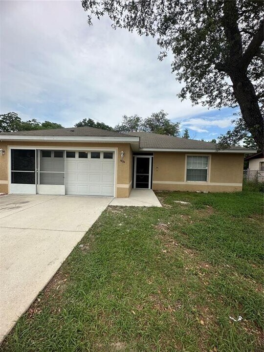 1420 Morningside Dr in Lake Wales, FL - Building Photo