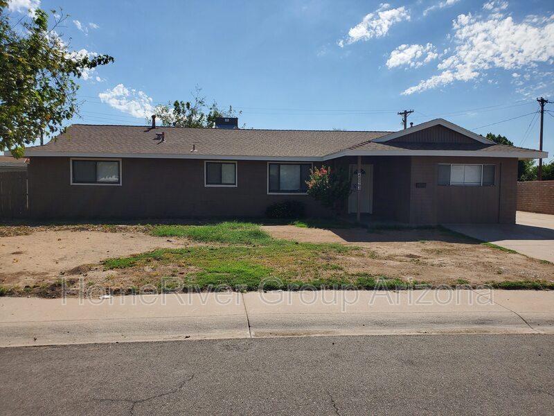 4023 N 80th Dr in Phoenix, AZ - Building Photo