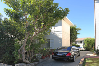 952-954 16th St in Santa Monica, CA - Building Photo - Building Photo