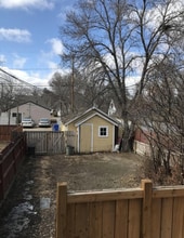 2074 King St in Regina, SK - Building Photo - Building Photo