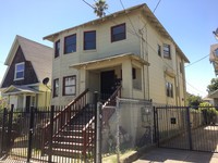 3027 Filbert St in Oakland, CA - Foto de edificio - Building Photo