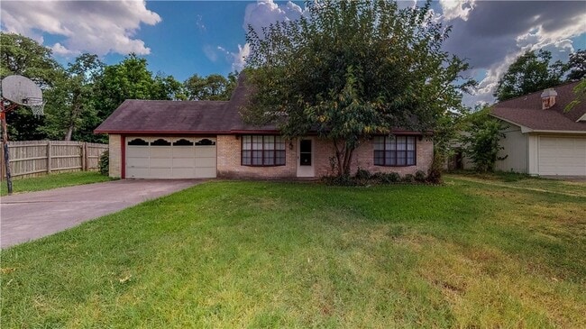 property at 1304 Merry Oaks Dr
