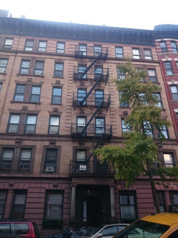 property at 340 E 18th St