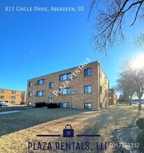 2104 3rd Ave SE-Unit -4 in Aberdeen, SD - Building Photo - Building Photo