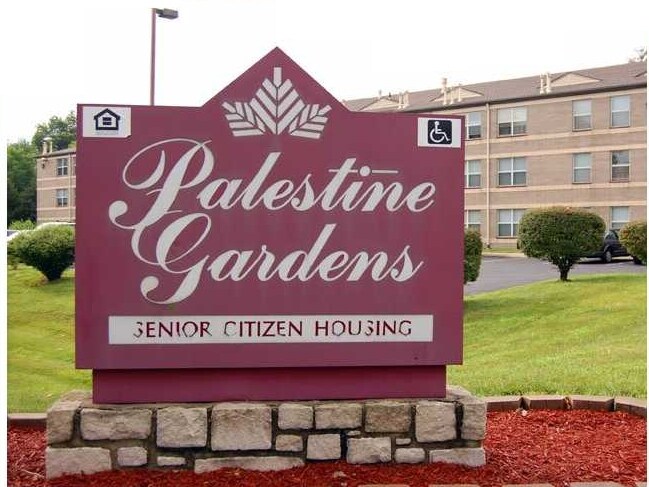 Palestine Gardens in Kansas City, MO - Foto de edificio - Building Photo