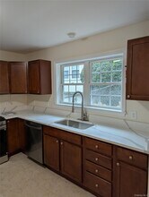 126 Nethermont Ave in White Plains, NY - Building Photo - Building Photo