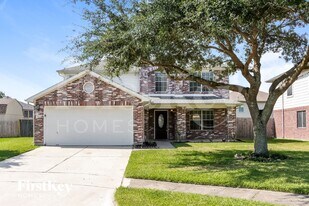 7811 Brookfield St in Baytown, TX - Building Photo