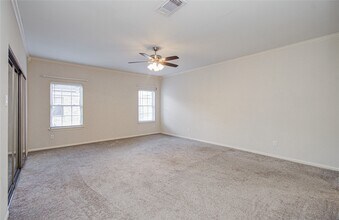 3088 Holly Hall St in Houston, TX - Building Photo - Building Photo