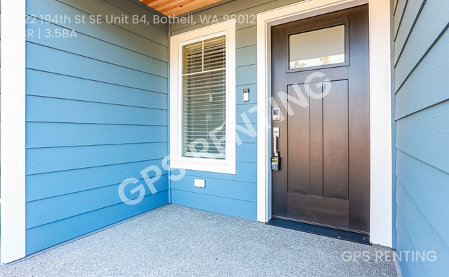 property at 1322 194th St SE