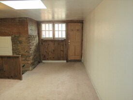 919 Pennsylvania Ave, Unit B