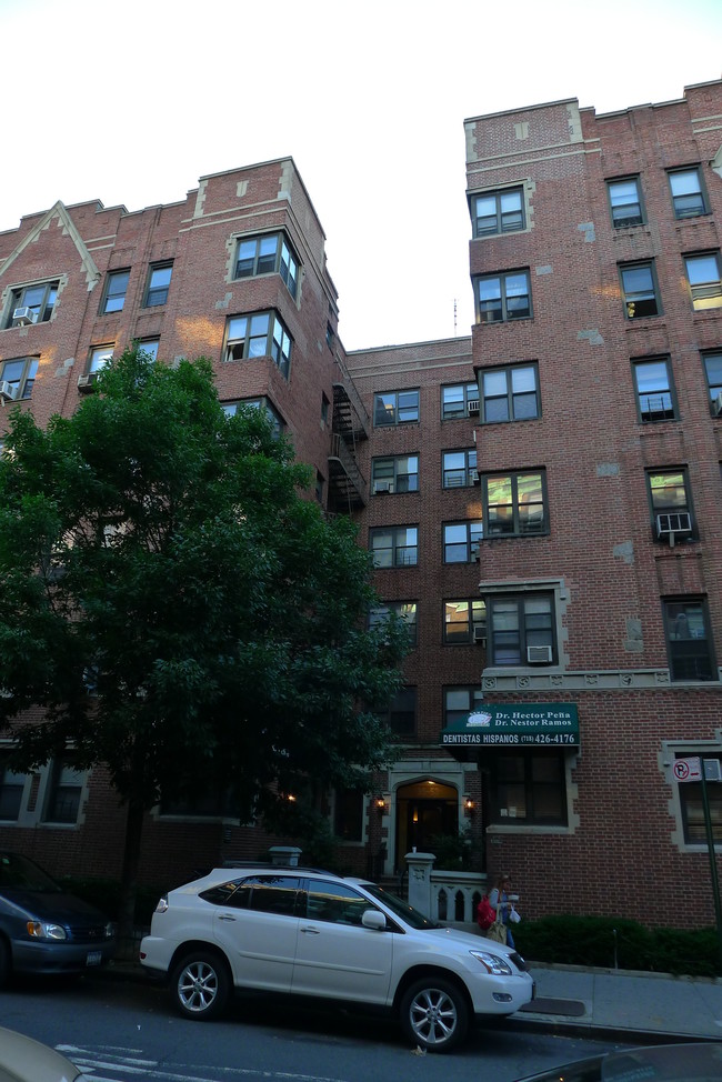 3553 82nd St in Jackson Heights, NY - Building Photo - Building Photo