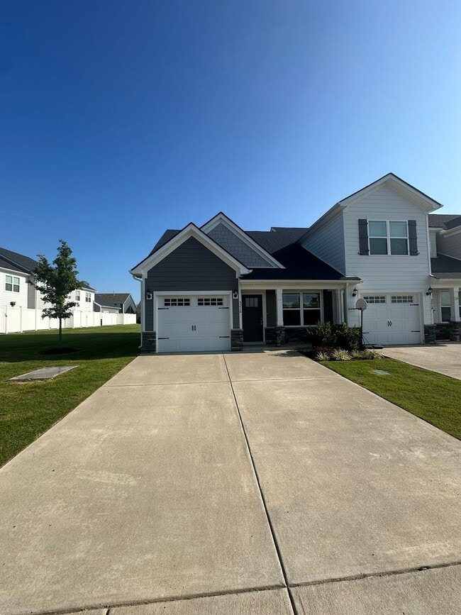 5216 Normandy Cob Dr in Murfreesboro, TN - Building Photo - Building Photo