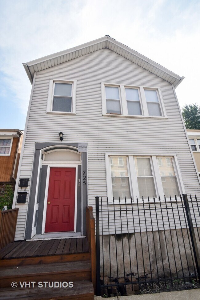 property at 725 N Throop St