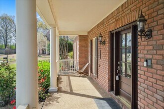 1385 Winoka Rd in Collierville, TN - Building Photo - Building Photo