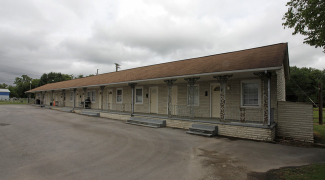 540 S Main St in Sweetwater, TN - Building Photo - Building Photo