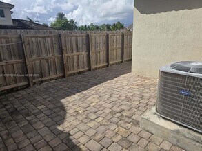12944 SW 222nd St in Goulds, FL - Building Photo - Building Photo