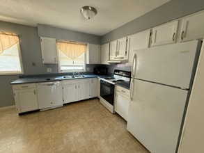 615 E Colorado Ave in Urbana, IL - Building Photo - Building Photo
