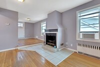 2179 Edwin Ave, Unit B in Fort Lee, NJ - Building Photo - Building Photo