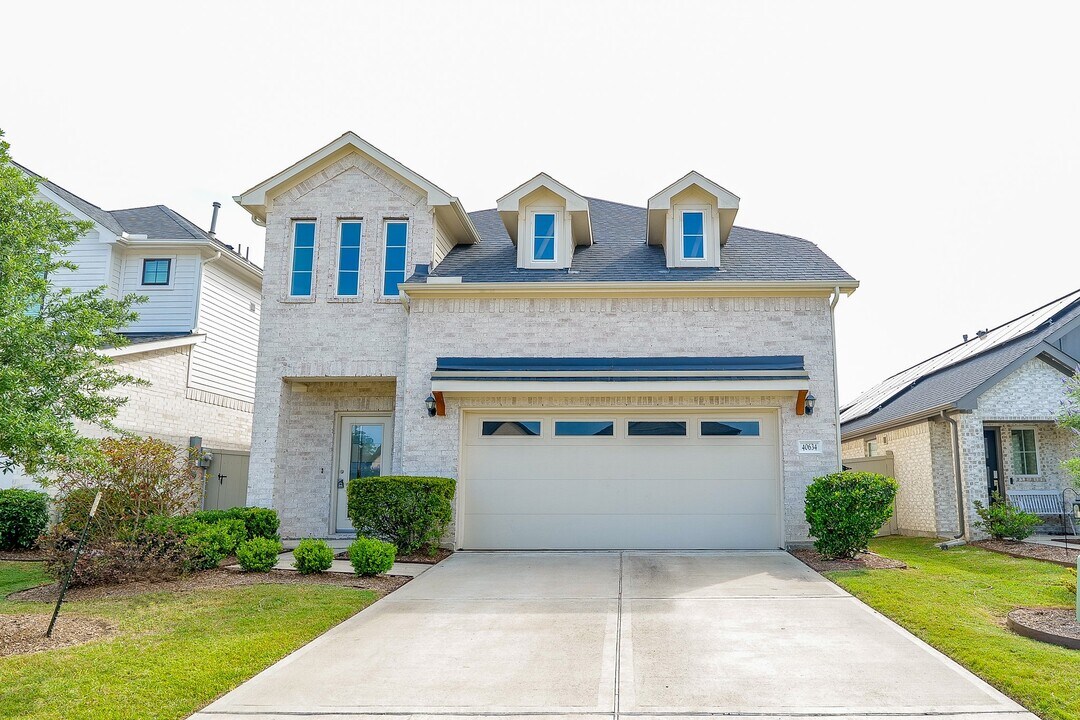 40634 Guillemont Ln in Magnolia, TX - Building Photo
