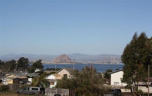 2150 Pine Ave in Los Osos, CA - Building Photo