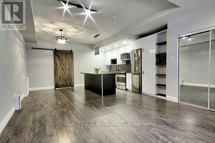 49 McGee St in Toronto, ON - Building Photo