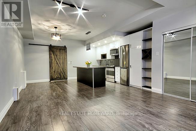 49 McGee St in Toronto, ON - Building Photo