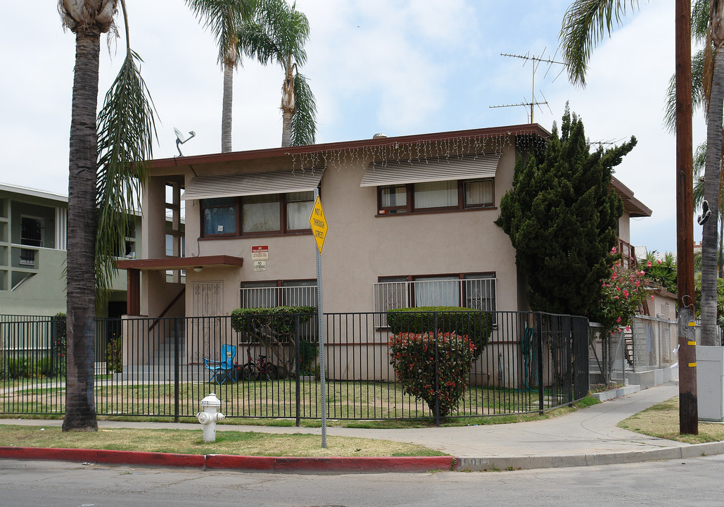 1501 N Van Ness Ave in Santa Ana, CA - Building Photo