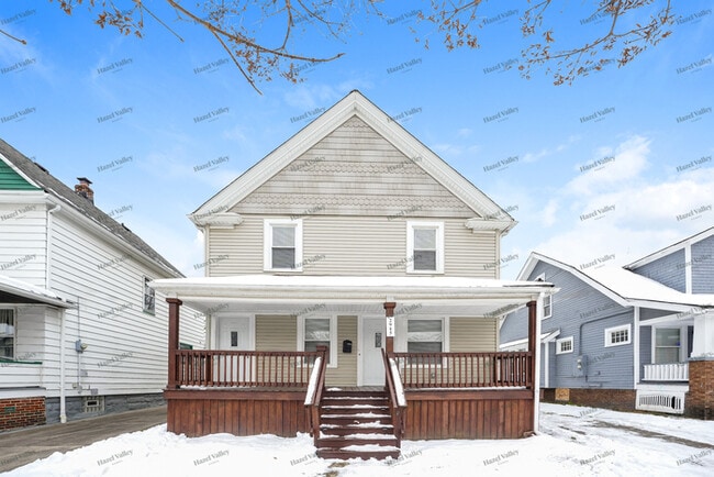 property at 2915 Colburn Ave