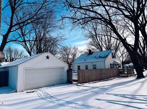 17551 Hepler St in South Bend, IN - Building Photo - Building Photo