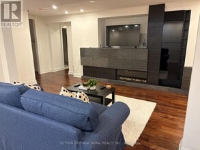 107 Princeton Gate in Vaughan, ON - Building Photo - Building Photo