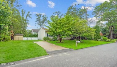 809 Clifton St in Forked River, NJ - Building Photo - Building Photo