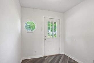 8412 Avenue L in Santa Fe, TX - Building Photo - Building Photo