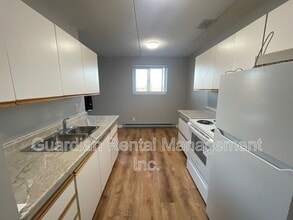 525 Ford St N in Thunder Bay, ON - Building Photo - Building Photo